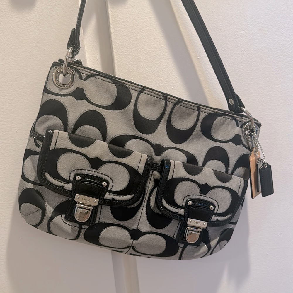Coach Poppy Signature handbag